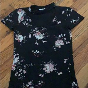 Aeropostale Women’s Shirt